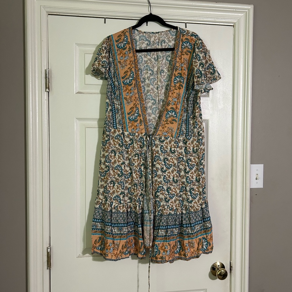 NWOT Paisley Bohemian Kimono - Multicolor